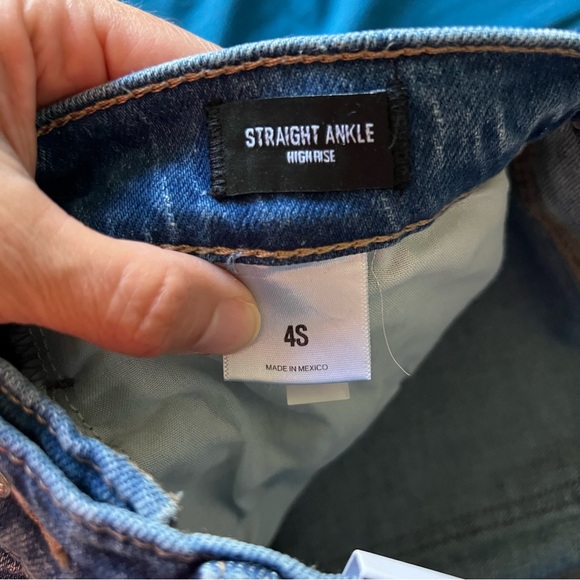 NWT EXPRESS High Waisted Medium Wash Drop Hem Straight Ankle Jeans, 4 short (4S) - Picture 10 of 14